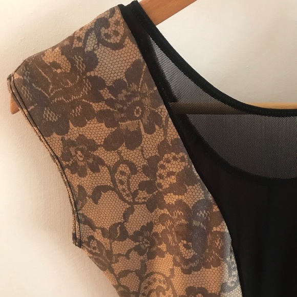 American Apparel - Nude Lace Bodysuit - Picture 4 of 5